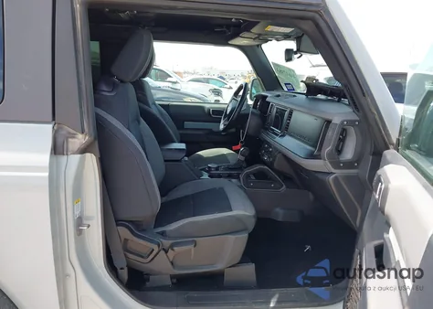 2022 Ford Bronco Big Bend z USA, uszkodzony, nr VIN 1FMDE5AH4NLB44530